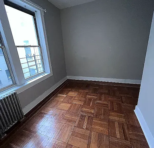 1039 Ocean Ave #12 — Photo 6