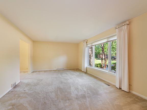 2nd image of 1340 Wendy Dr