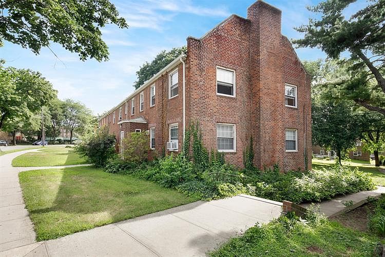 1st image of 7712 Vleigh Pl APT E