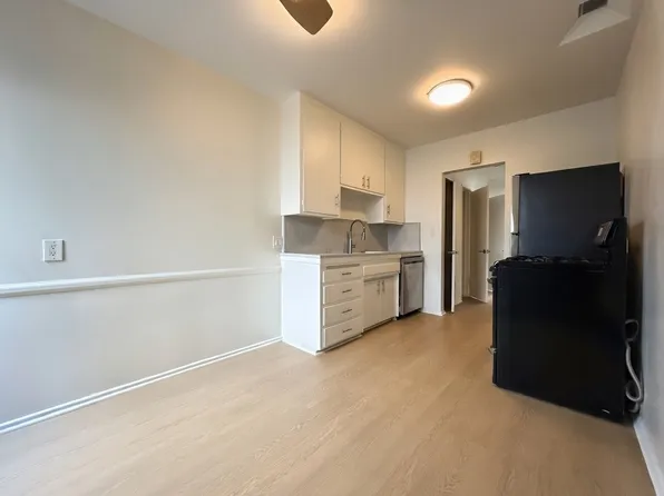 4307 Cedros Ave #4311-2, Sherman Oaks, CA 91403