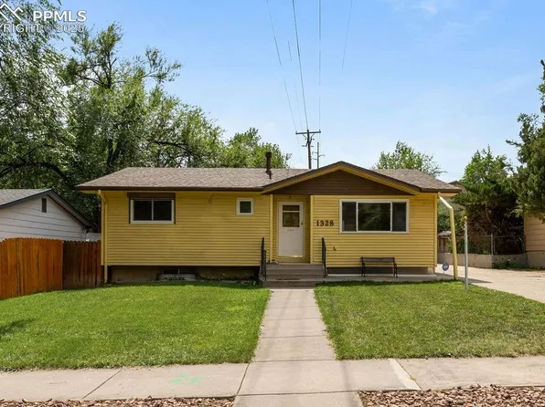 1328 Oswego St, Colorado Springs, CO 80904