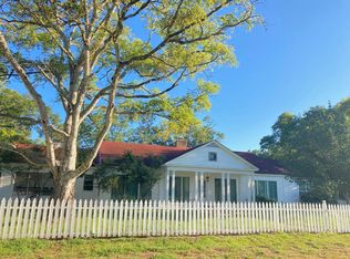 3221 Center Rd, Nacogdoches, TX 75961