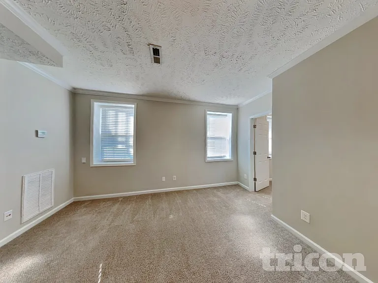 3479 Melrose Dr — Photo 22