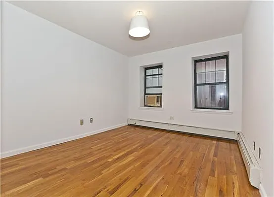 Rented by Evans Real Estate | media 14