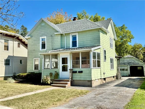 135 Liberty St, Batavia, NY 14020