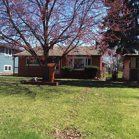 1st image of 385 Catalpa Ave