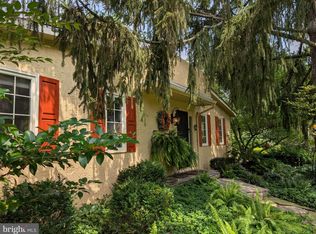 2125 Old Woods Rd, Green Lane, PA 18054