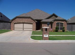 2407 Pumpkin Ln, Weatherford, OK 73096