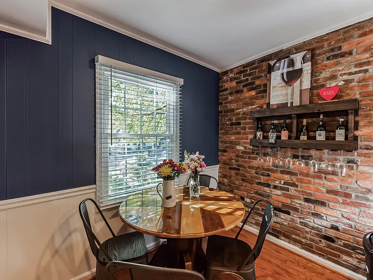 5920 Prince George Dr — Photo 6