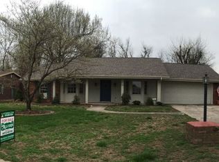 103 Summer Drive, Sikeston, MO 63801