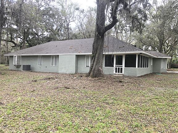 3rd image of 657 River Forest Ln