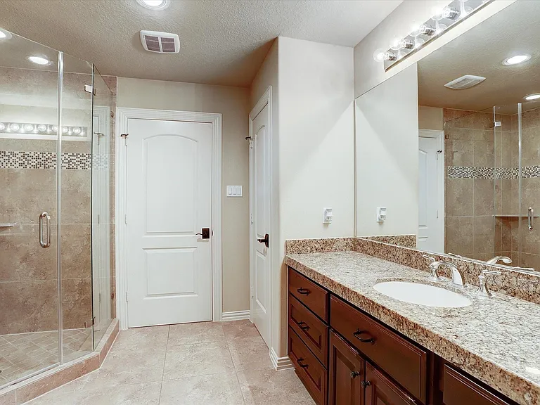 14202 Teal Cove Ln — Photo 45