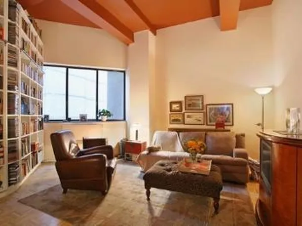 310 East 46th Street image 1 of 5