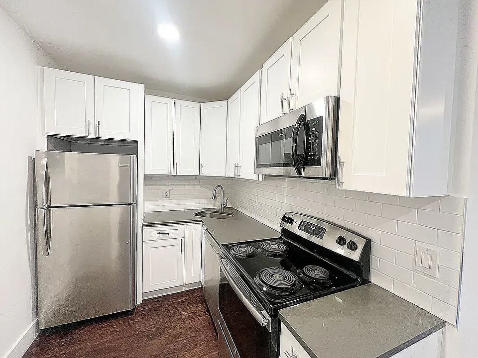 2nd image of 301 W 130th St #1N