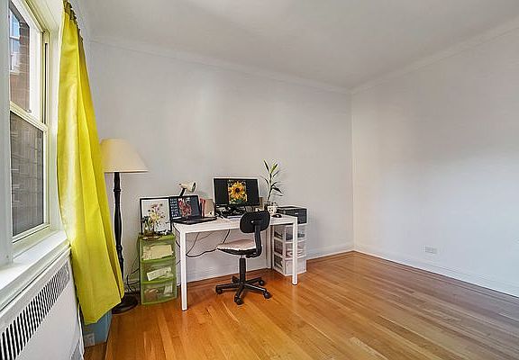 4th image of 7615 35th Ave APT 5M