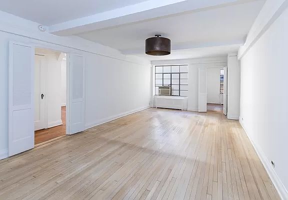 2nd image of 320 Central Park W #2L