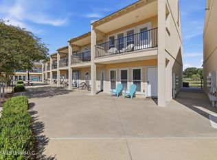 548 W Beach Blvd APT 114, Long Beach, MS 39560