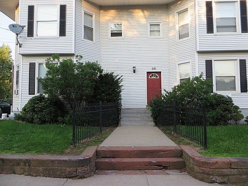 1st image of 32 Elm St APT B2