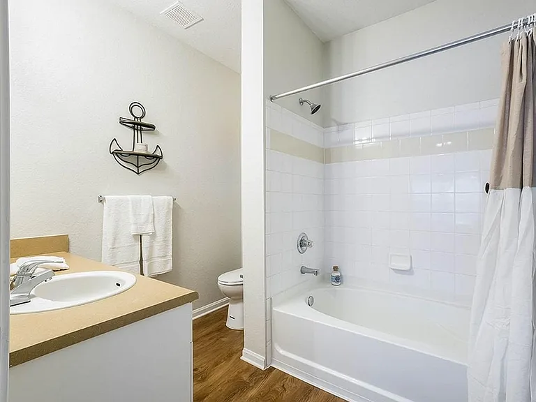 210 3rd St W — Photo 35
