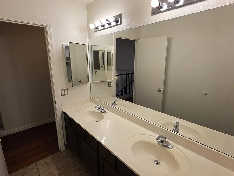 20608 N 74th Ln — Photo 31