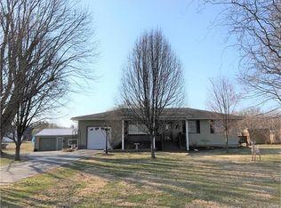 23523 Hollow Ave, Jerseyville, IL 62052
