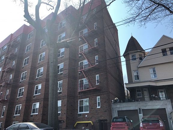 4th image of 3363 Sedgwick Ave
