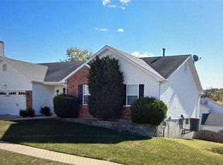 309 Keystone Dr, Fenton, MO 63026