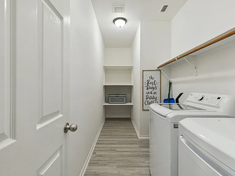 1205 Stone Ln — Photo 22