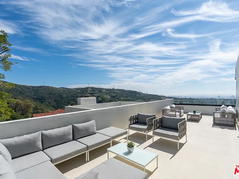2501 Banyan Dr — Photo 53