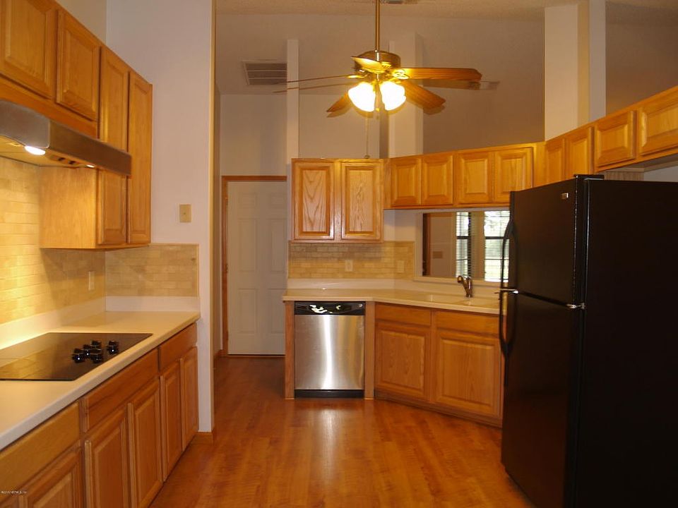 Upgraded Kitchen