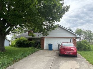 3820 Rolling Meadows Dr, Shiloh, IL