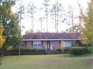 206 Azalea Dr, Mullins, SC 29574