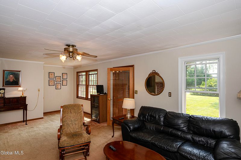 4th image of 1112 Sacandaga Road
