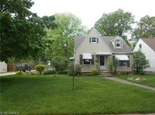 7072 Beresford Ave, Parma Heights, OH 44130