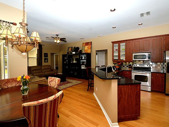 4th image of 11825 Grand Isles Ln