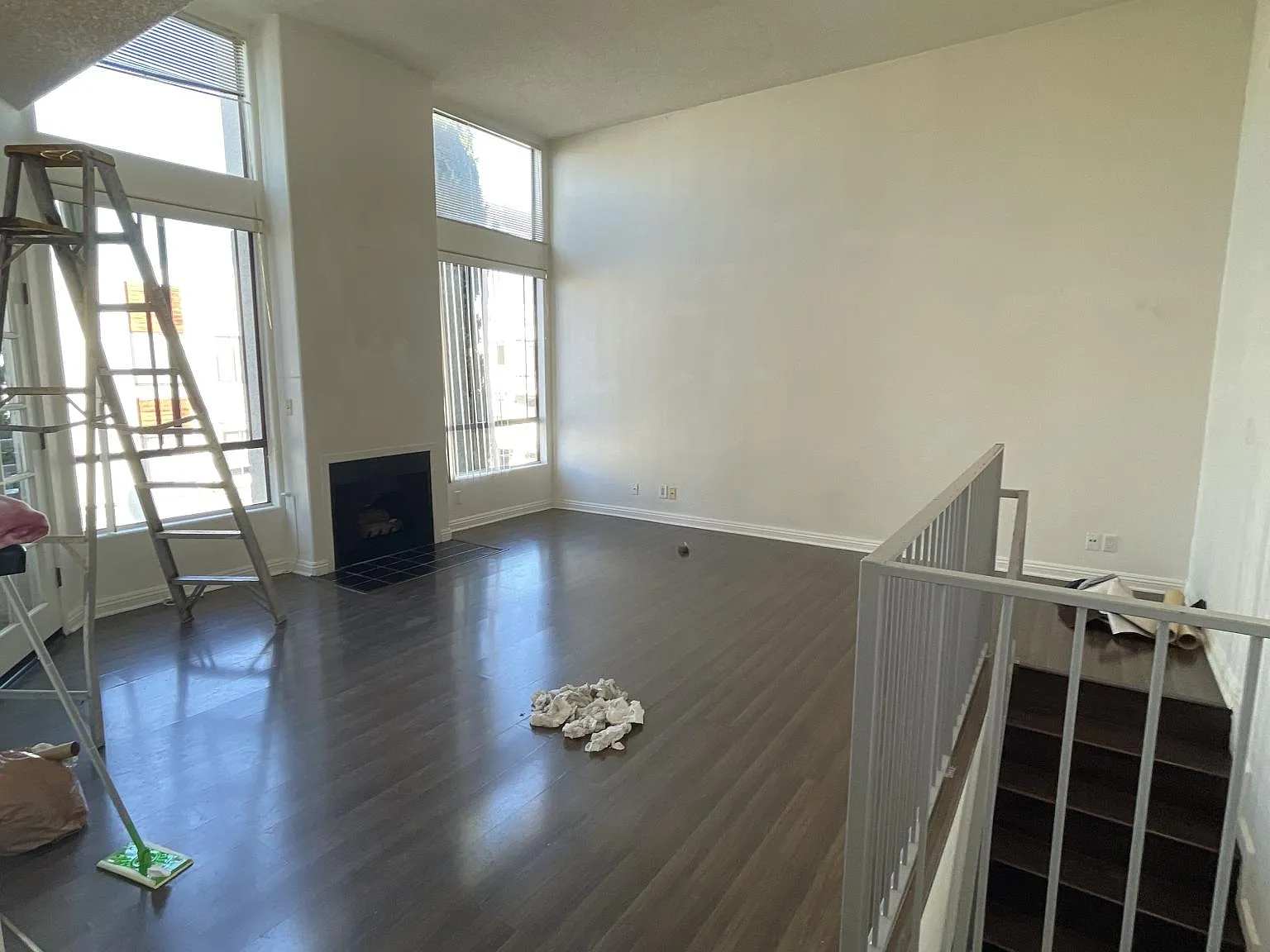 914 S Wooster St — Photo 2