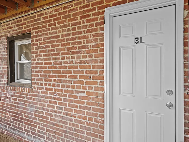 775 Atlantic St #3L — Photo 21