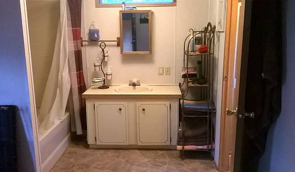 5th image of 11334 Valley Drive