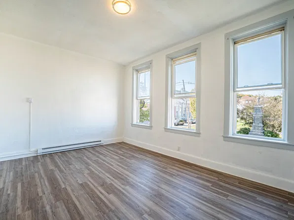 7 Main St #2, Newton, NJ 07860