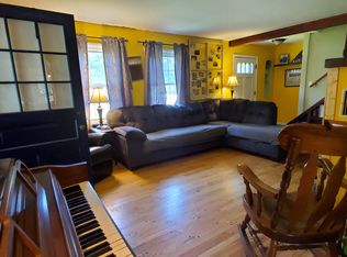 4141 Bonisteel Rd, Fort Gratiot, MI 48059