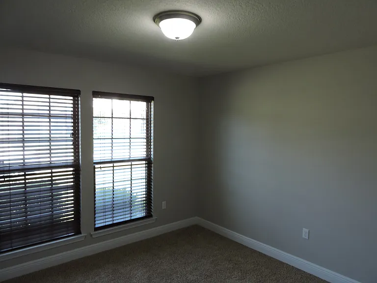 4642 Hermosa Rd — Photo 24