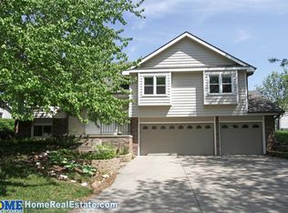3420 Wildbriar Ln, Lincoln, NE 68516