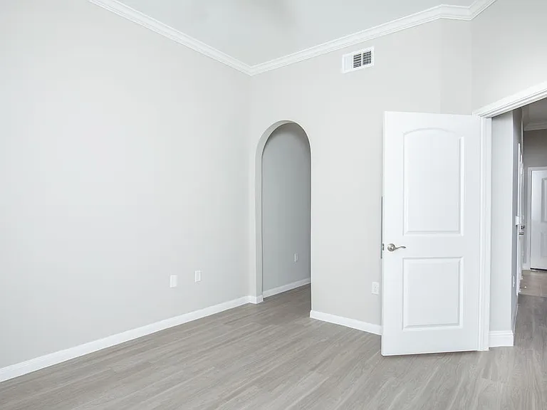 Braeswood Place — Photo 34
