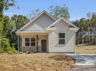 806 Hogan Rd, Rossville, GA 30741