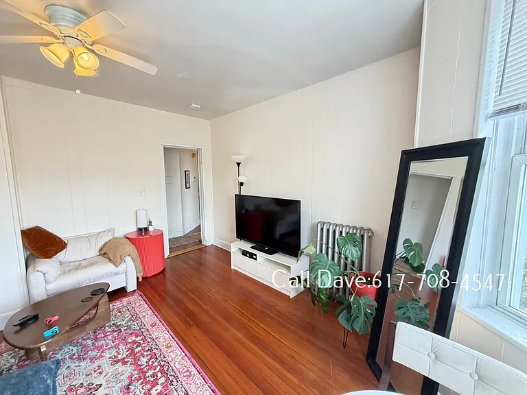 518 Cambridge St #4 — Photo 3