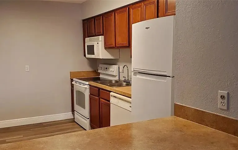703 Haven Pl — Photo 6