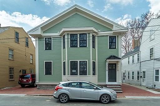 1st image of 16 Temple St #16