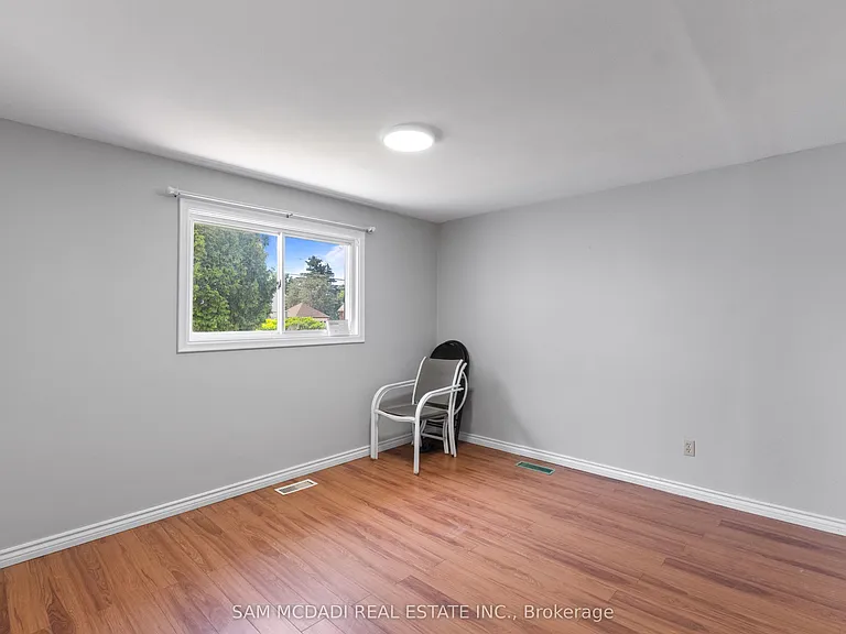 5717 Dunn St — Photo 17