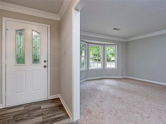 5th image of 2677 Grant Cir