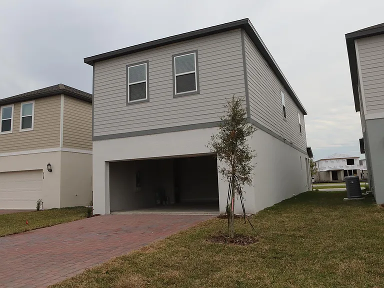 236 S Zuni Rd — Photo 5